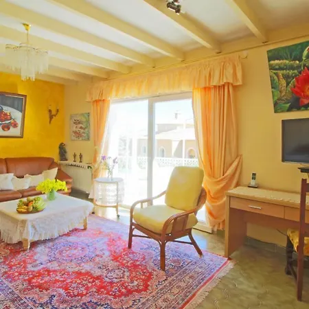 Villa- Mia Villa *